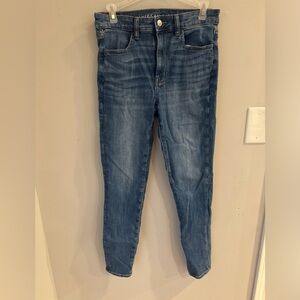 American Eagle Super Hi-Rise Jegging